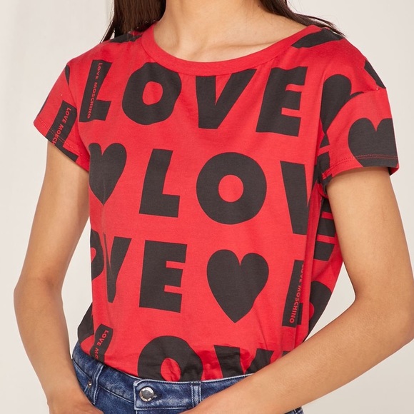 love moschino red t shirt